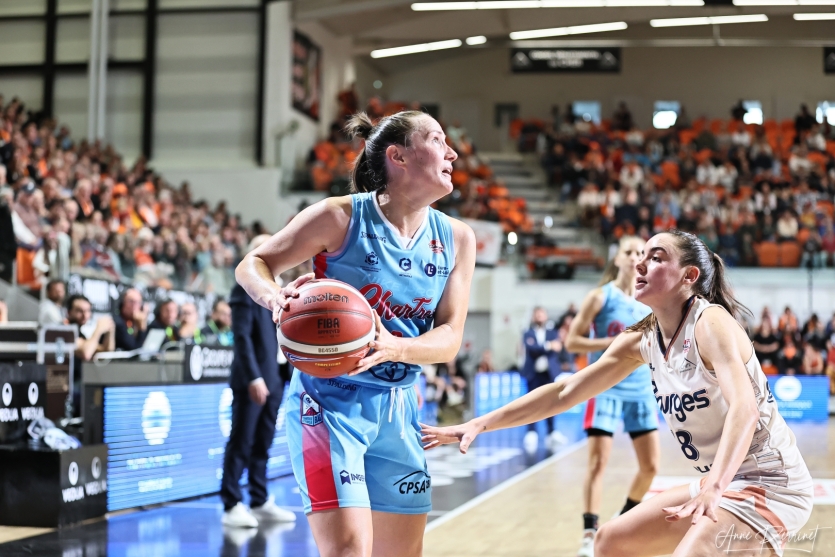 Une défaite pleine d'espoirs à Bourges