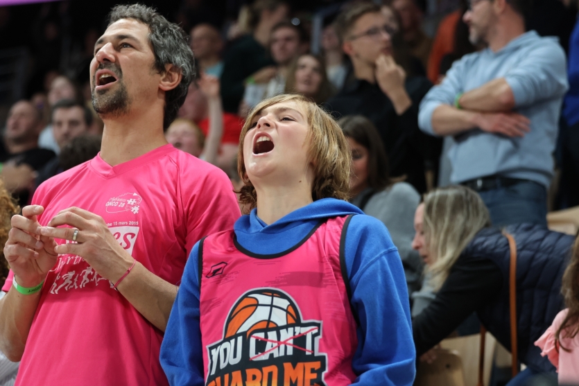 Nos Bluelights sont de retour au Colisée ce dimanche !