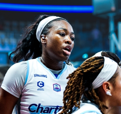 Les Bluelights stoppées à domicile par Landerneau