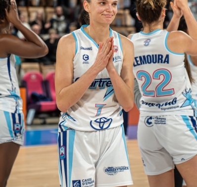 Au Colisée, les Bluelights craquent dans le dernier quart