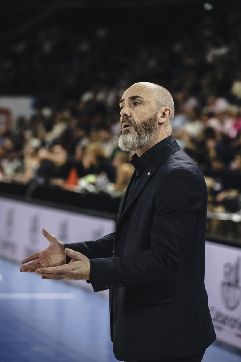 Les bluelights accrochent l'asvel