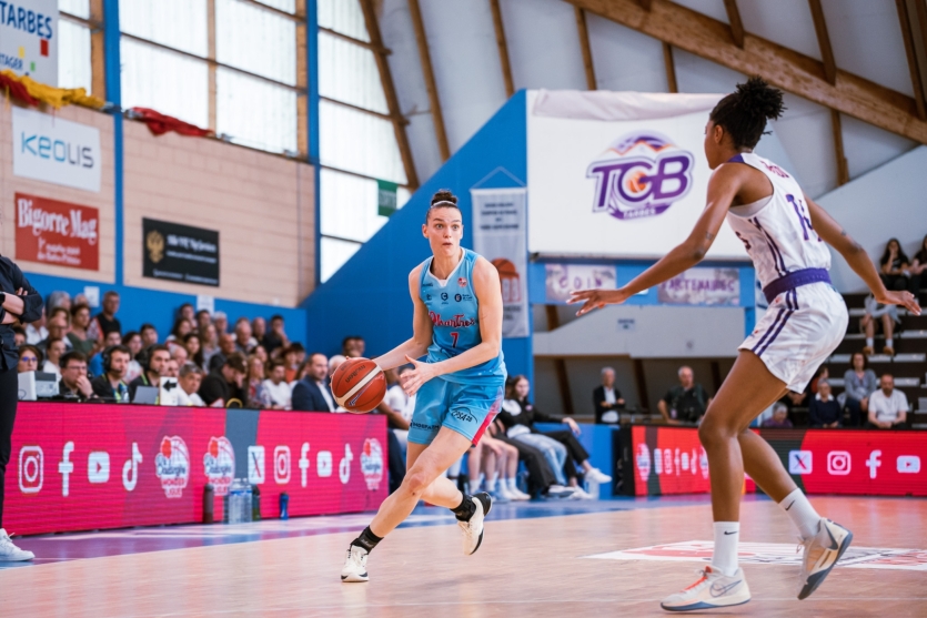 À Tarbes, les Bluelights en difficulté mais tournées vers les play-downs